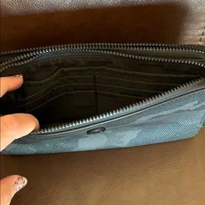 lululemon athletica Bags - Lululemon Clutch lululemon athletica Bags - Lululemon Clutch